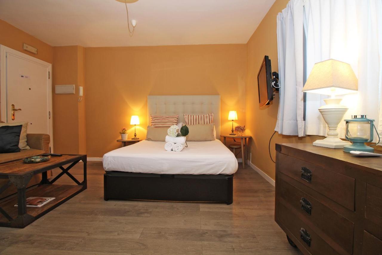 Del Parque Flats Suite Malagueta Málaga Exteriör bild