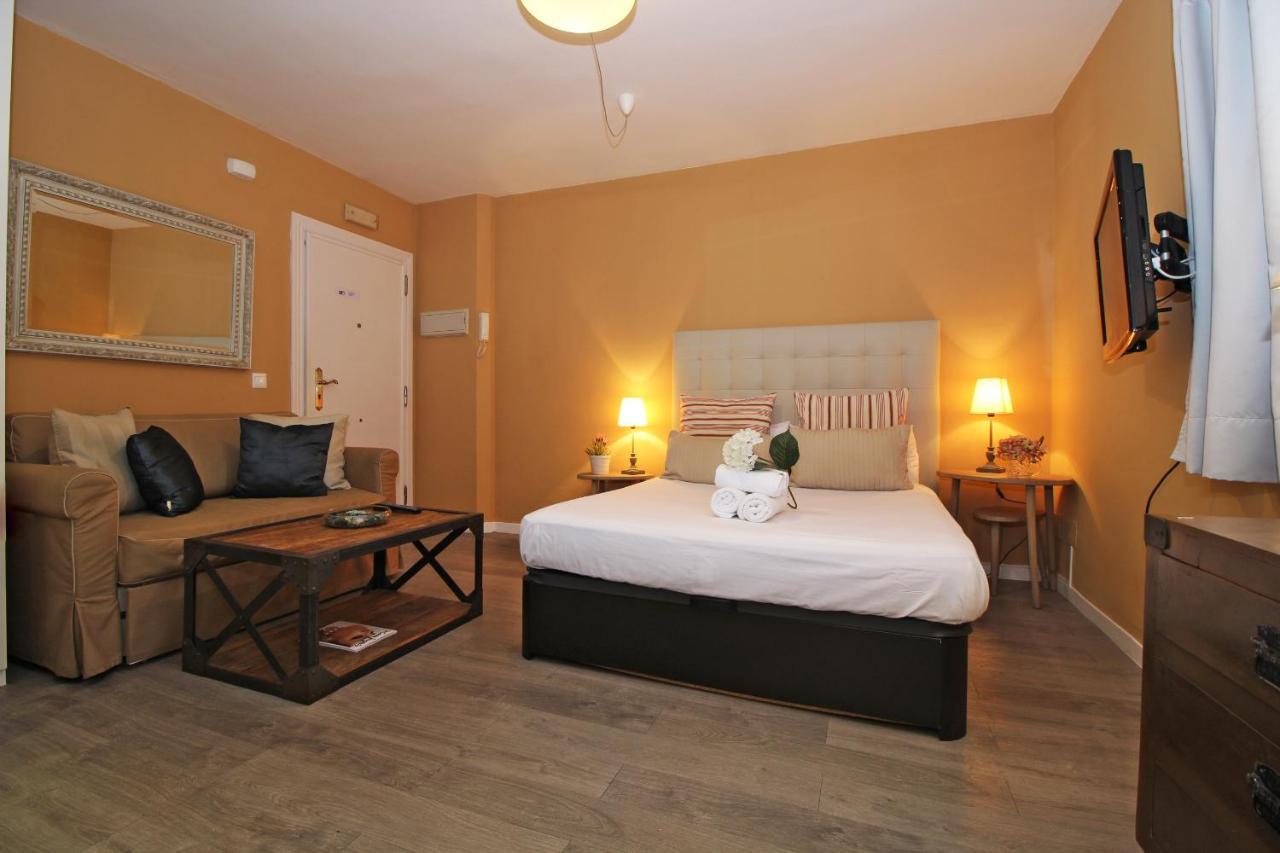 Del Parque Flats Suite Malagueta Málaga Exteriör bild